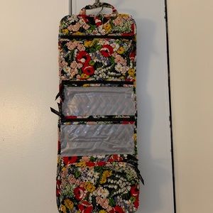 Hanging cotton quilted toiletries organizer